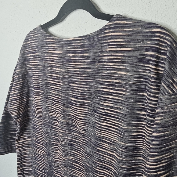 Soft Surroundings Womens M Medium Tunic Blouse V Neck Texture Beaded Applique - Picture 8 of 8